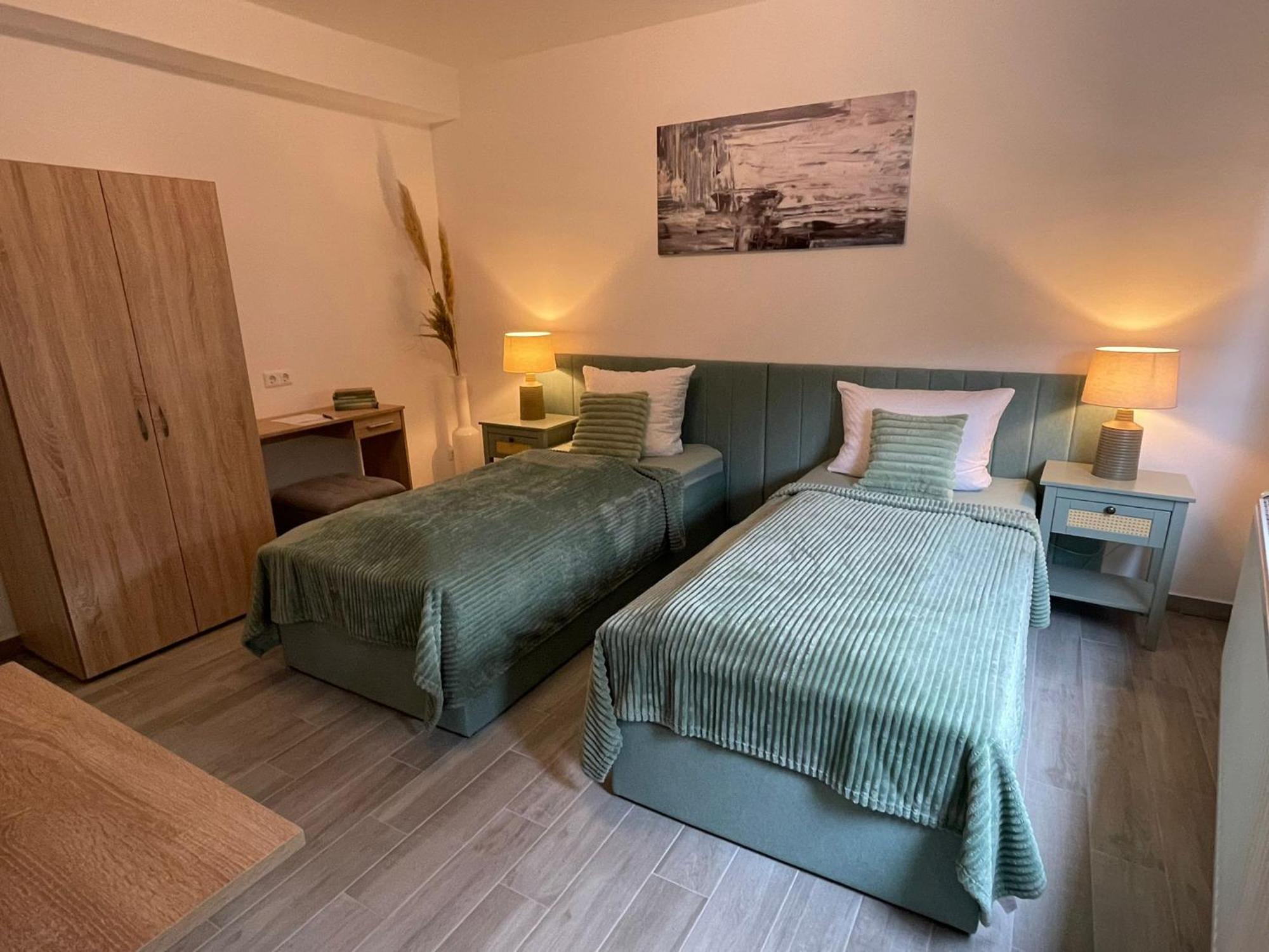 Holi Day Spa 2-Bett Zimmer App 3 Berlin Zewnętrze zdjęcie